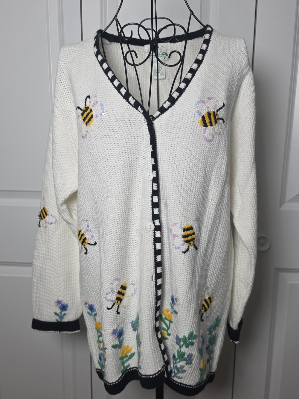 Vintage Quacker Factory Bee Floral Embroidered Cardigan Sweater M